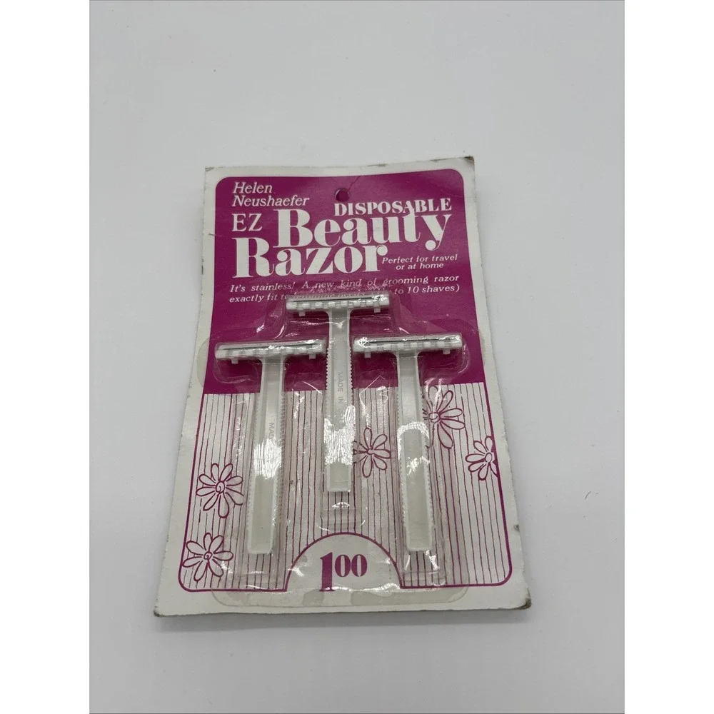 Helen Neushaefer Vintage Three Pack Of Razor Blades. Old Stock . New In Package.